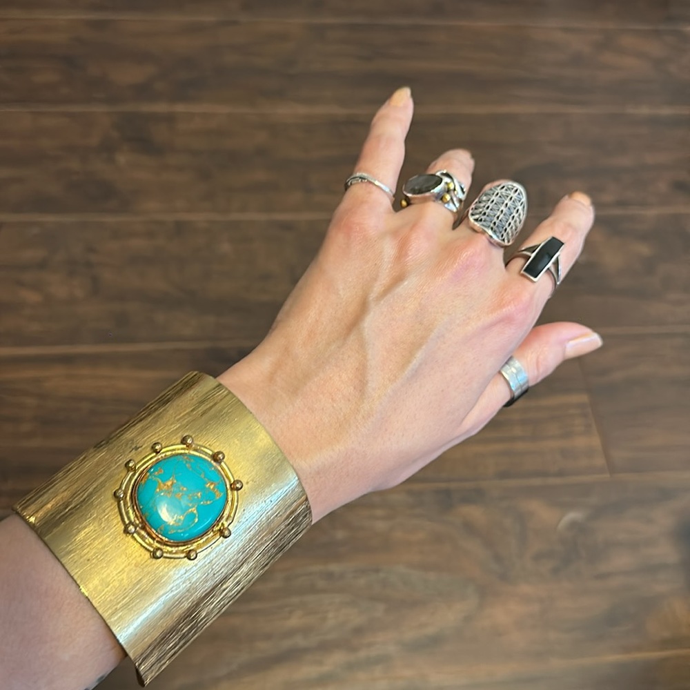 Turquoise Stone Cuff - Picture 3 of 3